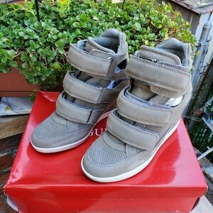 New GUESS Gray High-Top Heel Wedge Sneakers